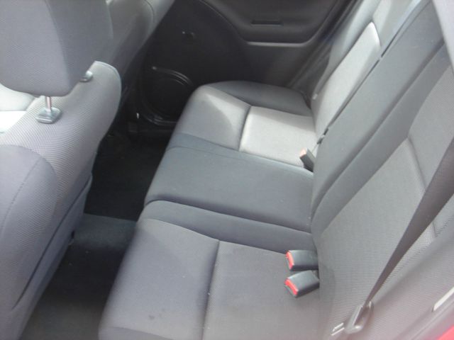 Toyota Matrix 2004 photo 6