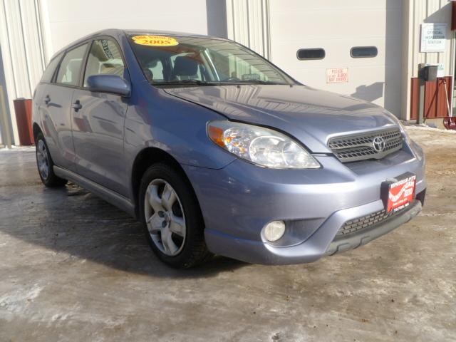 Toyota Matrix XLS Sport Utility