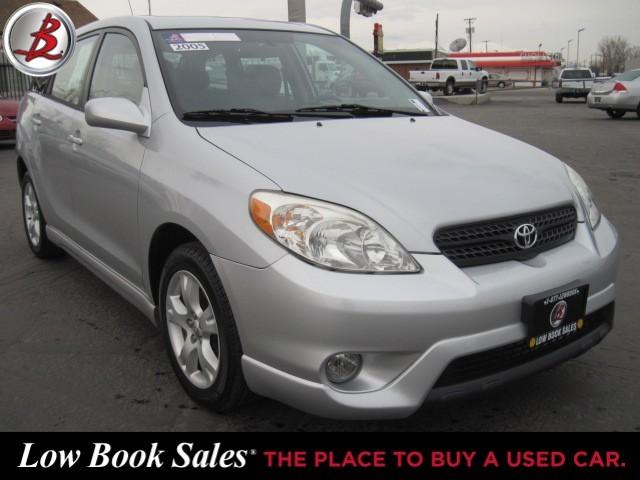 Toyota Matrix Unknown Sport Utility