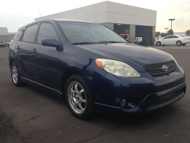 Toyota Matrix 2005 photo 2