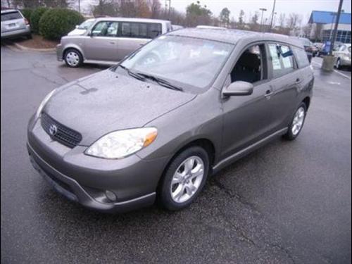Toyota Matrix 2005 photo 1