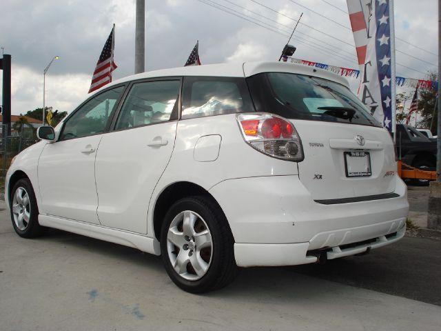 Toyota Matrix 2005 photo 3