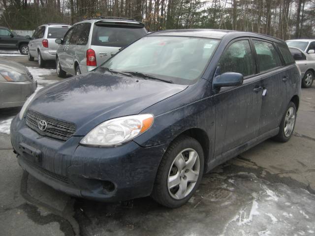 Toyota Matrix XLS Sport Utility