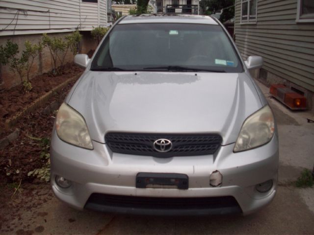 Toyota Matrix 2005 photo 1