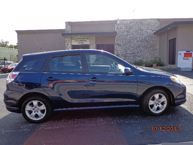 Toyota Matrix 2005 photo 1