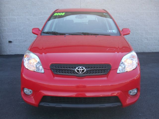 Toyota Matrix 2005 photo 2
