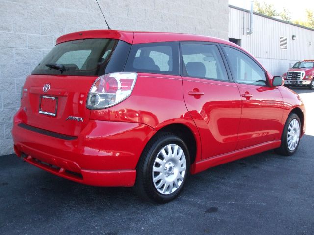 Toyota Matrix 2005 photo 3