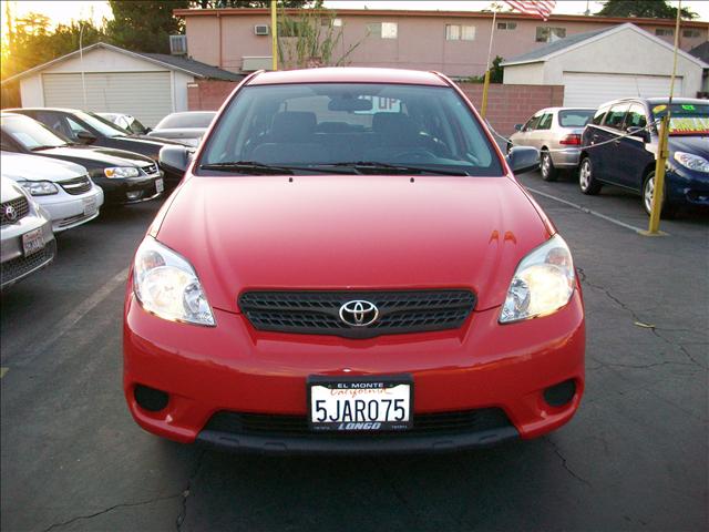 Toyota Matrix 2005 photo 1