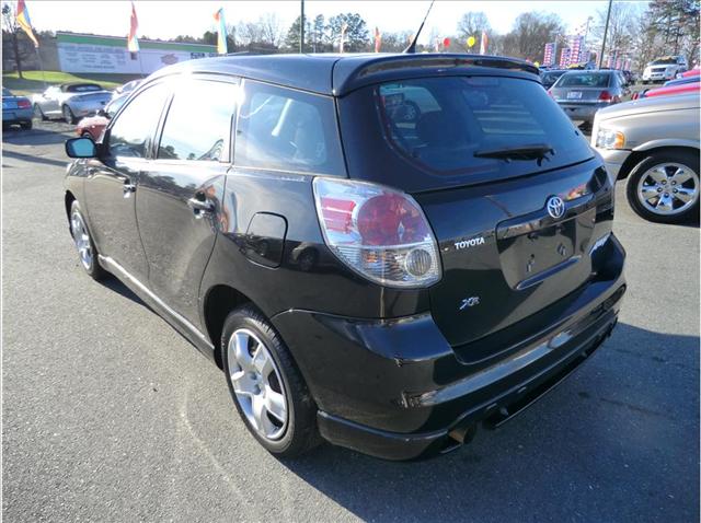 Toyota Matrix 2005 photo 1