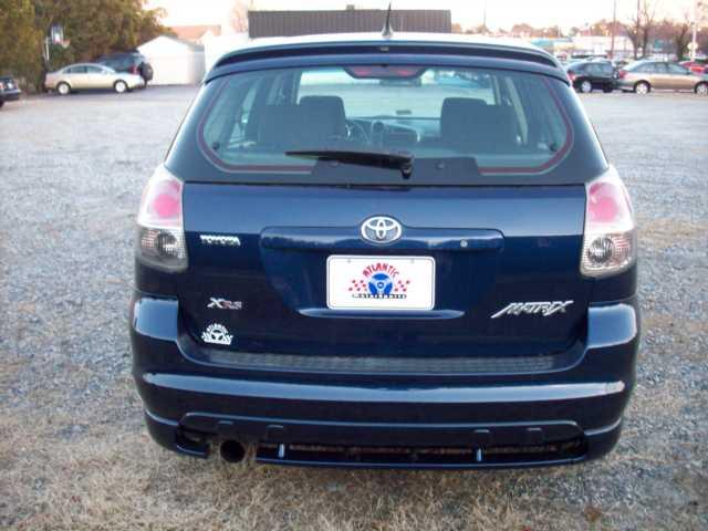 Toyota Matrix 2005 photo 1