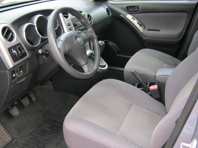 Toyota Matrix 2006 photo 2