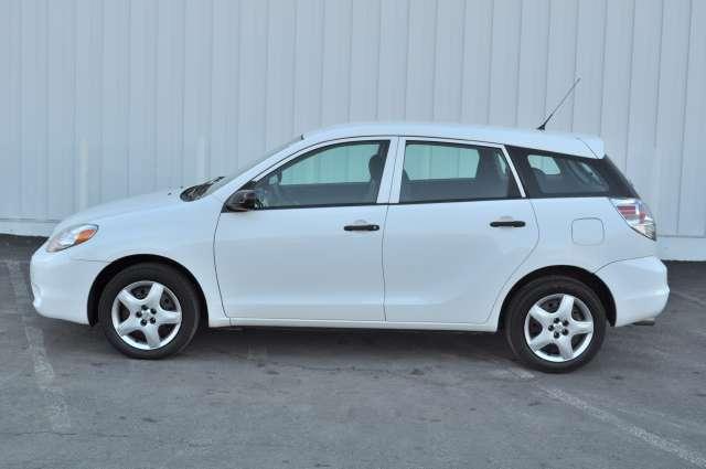 Toyota Matrix Base Sport Utility