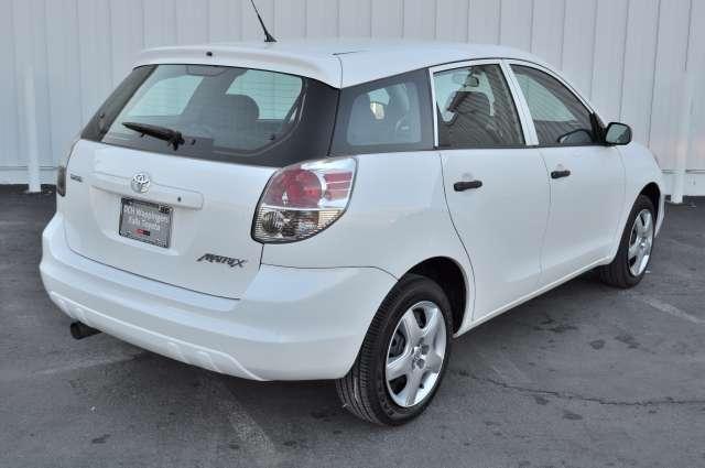Toyota Matrix 2006 photo 3