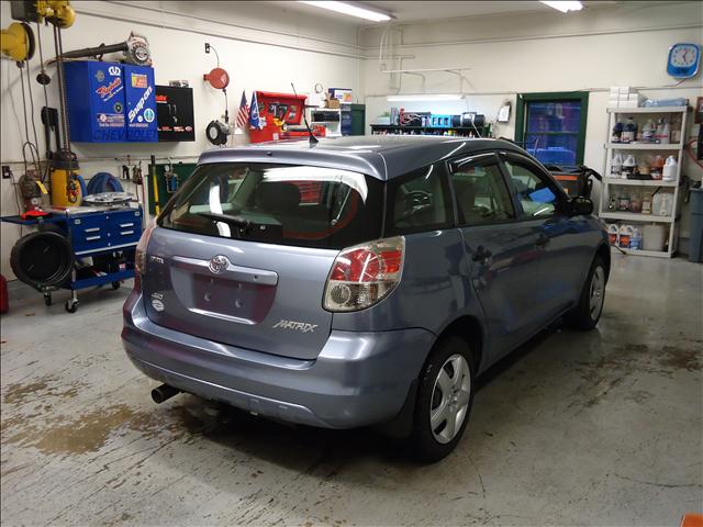 Toyota Matrix 2006 photo 1