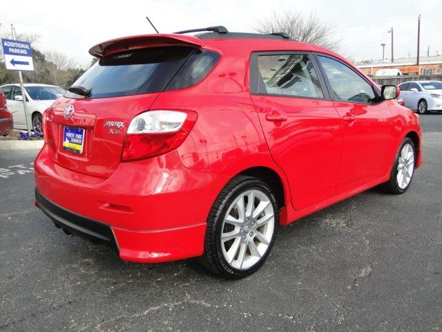 Toyota Matrix C/k3500 4x4 Crew Cab LTZ Unspecified