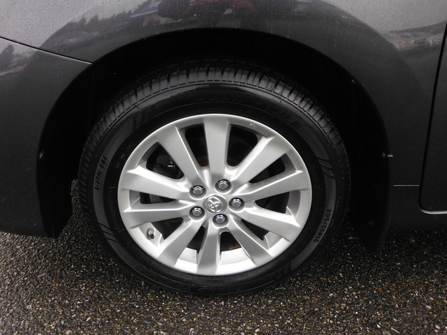 Toyota Matrix 2009 photo 2