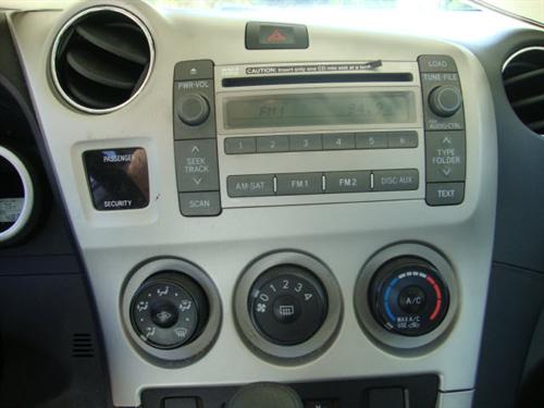 Toyota Matrix 2009 photo 2