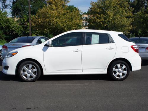 Toyota Matrix 2009 photo 2