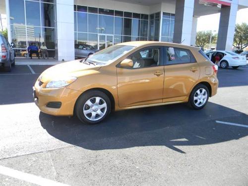 Toyota Matrix 2010 photo 1