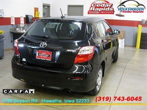 Toyota Matrix 2010 photo 1