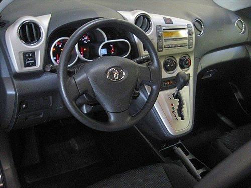 Toyota Matrix 2010 photo 2