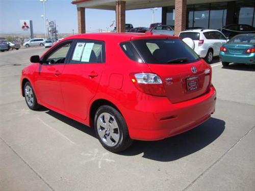 Toyota Matrix 2010 photo 2