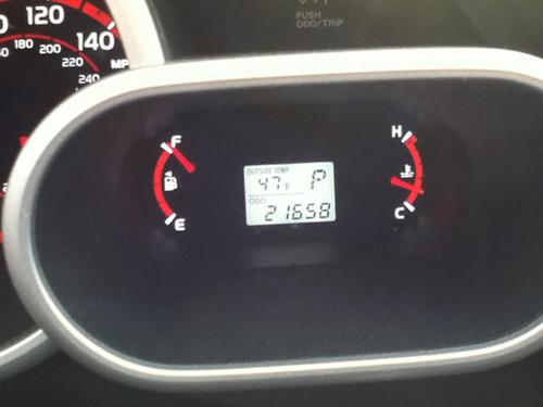 Toyota Matrix 2010 photo 3