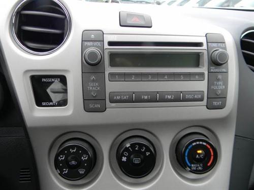 Toyota Matrix 2010 photo 2