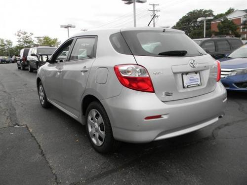 Toyota Matrix 2010 photo 4