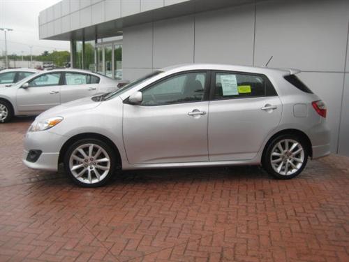 Toyota Matrix 2010 photo 1
