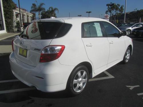 Toyota Matrix 2010 photo 3