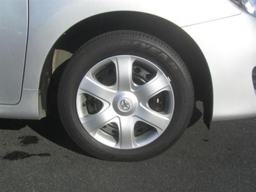 Toyota Matrix 2010 photo 2