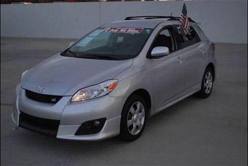 Toyota Matrix 2010 photo 1