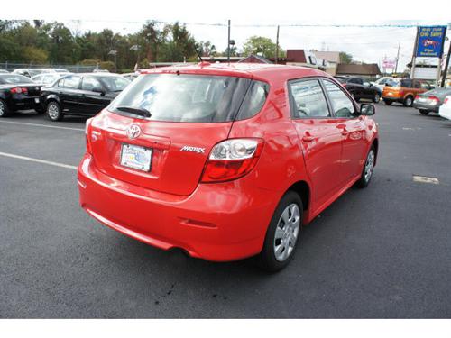 Toyota Matrix 2010 photo 2
