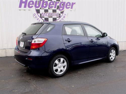 Toyota Matrix 2010 photo 3