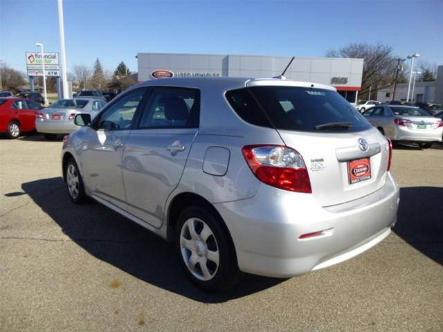 Toyota Matrix 2010 photo 4