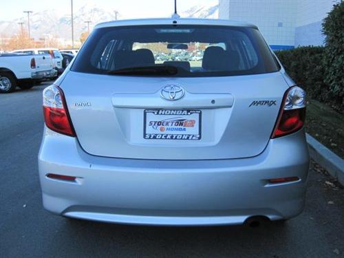 Toyota Matrix 2010 photo 4