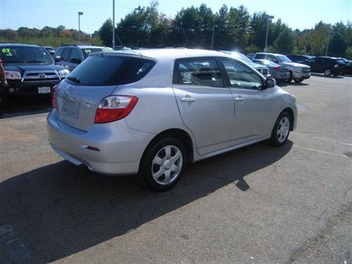 Toyota Matrix 2010 photo 4