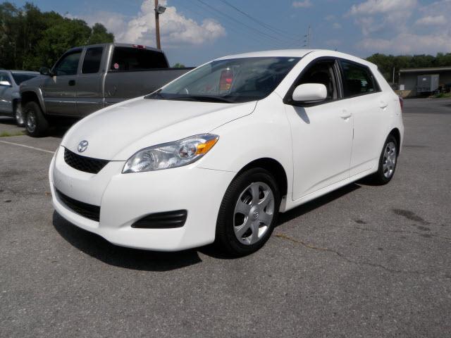 Toyota Matrix Unknown Sport Utility