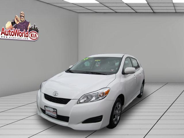 Toyota Matrix 4.0L Automatic S 4-door 4WD SUV Sport Utility