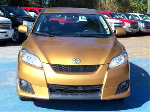 Toyota Matrix 2010 photo 1