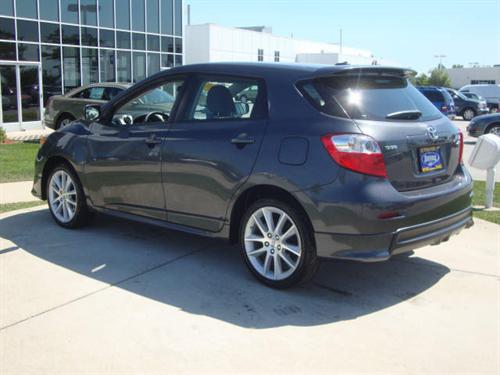 Toyota Matrix 2010 photo 2