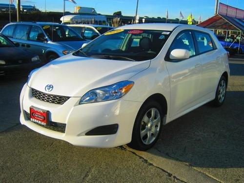 Toyota Matrix 2010 photo 3
