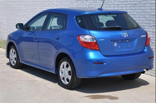Toyota Matrix 2010 photo 1