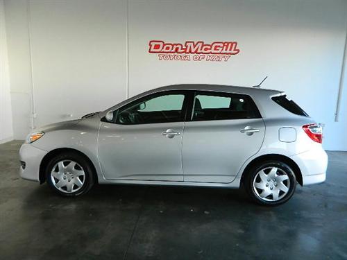 Toyota Matrix 2010 photo 2