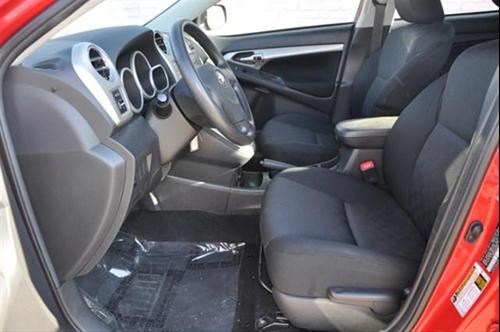 Toyota Matrix 2010 photo 2