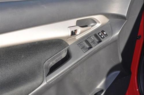 Toyota Matrix 2010 photo 3