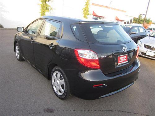 Toyota Matrix 2010 photo 1