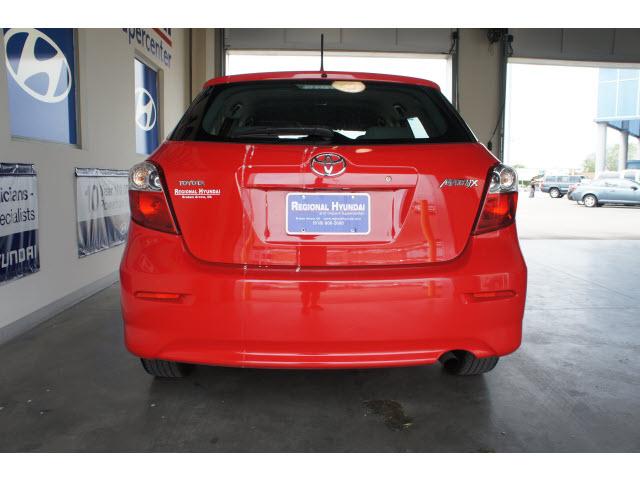 Toyota Matrix 2010 photo 1