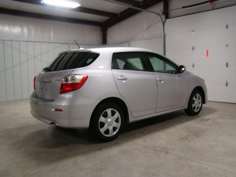 Toyota Matrix 2010 photo 1